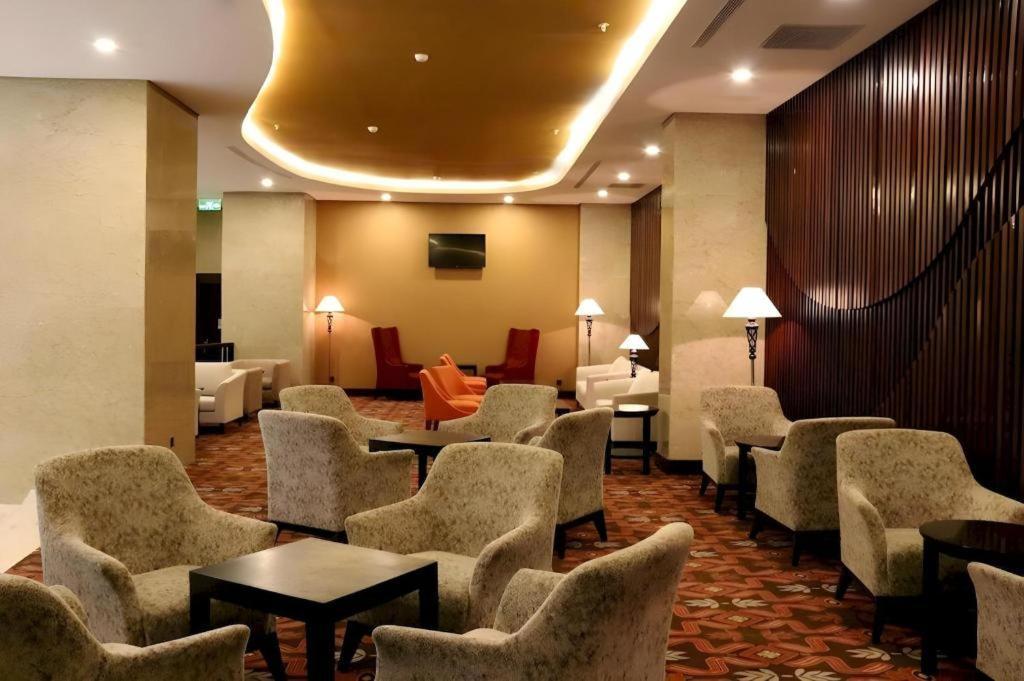 Indoluxe Hotel Jogjakarta Melati Экстерьер фото